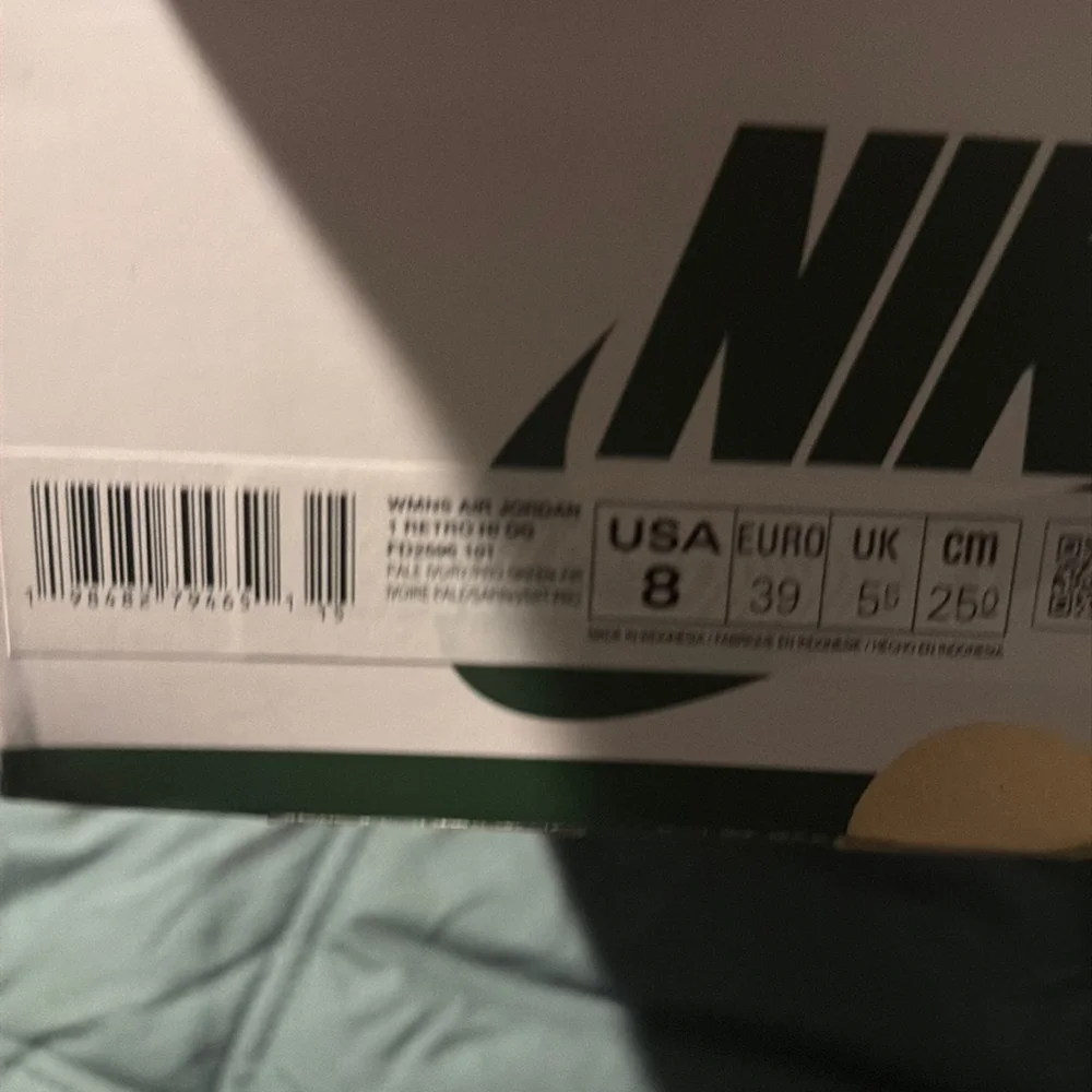 Jordan 1 Fir Pro green size 8 FD2596 101